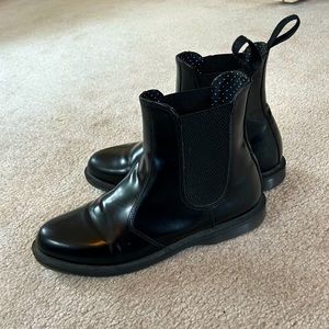 Dr Martens Flora Chelsea boots